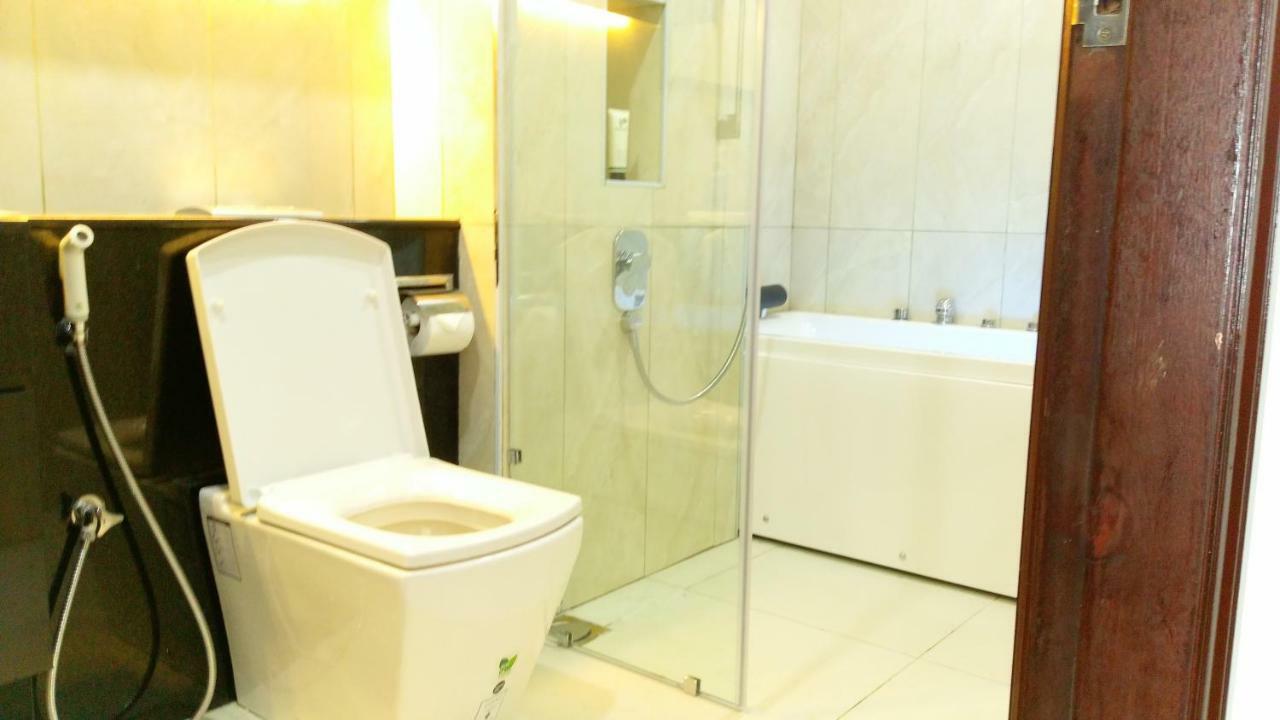 Jb-singapore Paragon Homestay * Johor Bahru