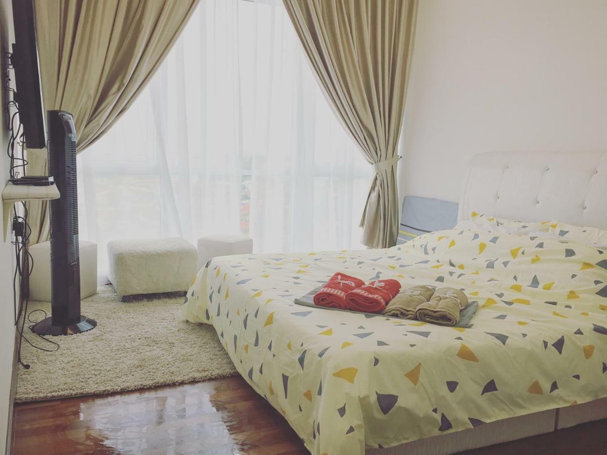 Jb-singapore Paragon Homestay Homestay